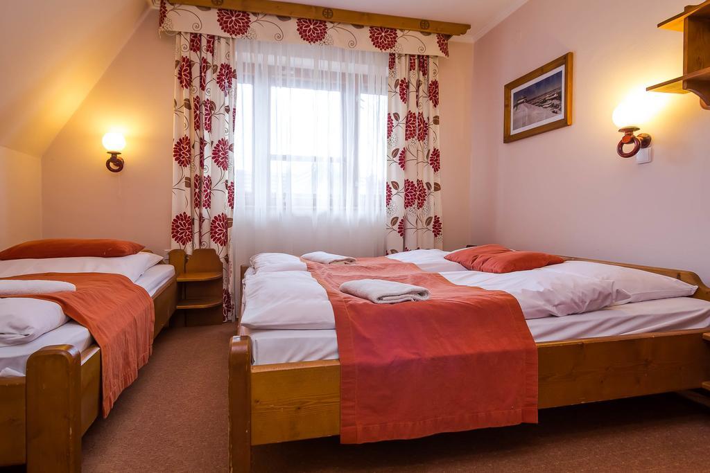 Aparthotel Pod Nosalem Zakopane Kültér fotó